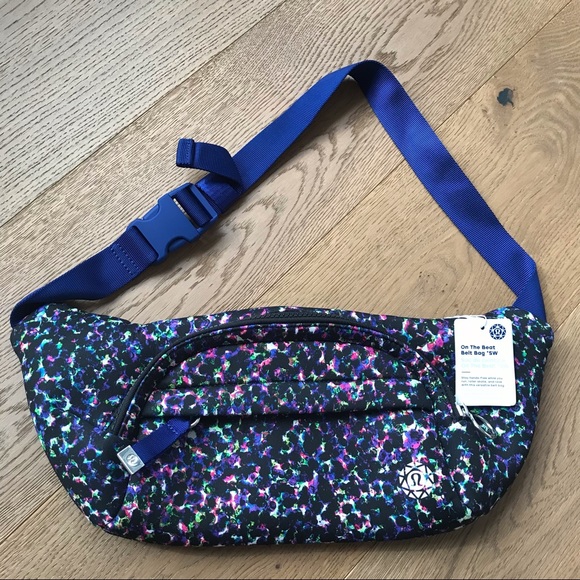 Lululemon SeaWheeze on the belt bag - Picture 1 of 5